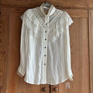 NWT Tasha Polizzi size Large Blouse